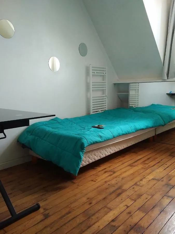 Single Room Paris Arc De Triomphe